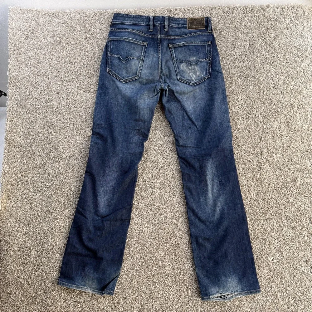 Guess Relaxed Jeans Mens 31x34 Medium Wash Blue Denim Straight Distressed